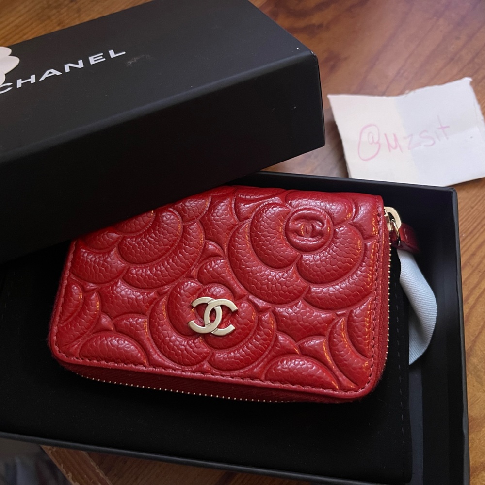 Camillia Zip wallet